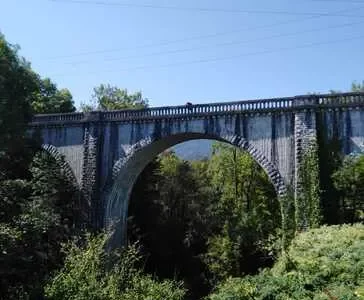 saut a l elastique au viaduc d arudy pres de pau